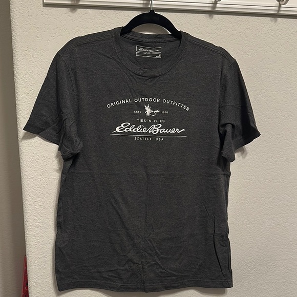 Eddie Bauer Other - Eddie Bauer Gray Short Sleeve Tee EUC